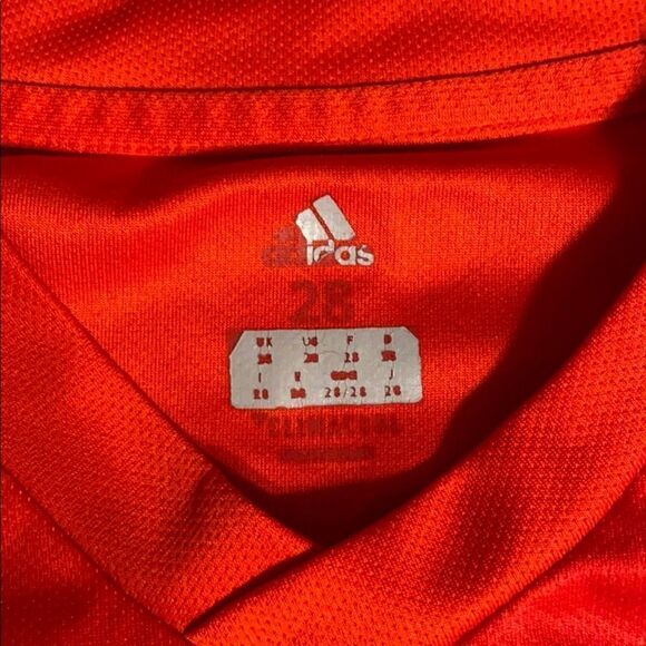 𝅺ADIDAS youth tshirt  - Picture 4 of 10